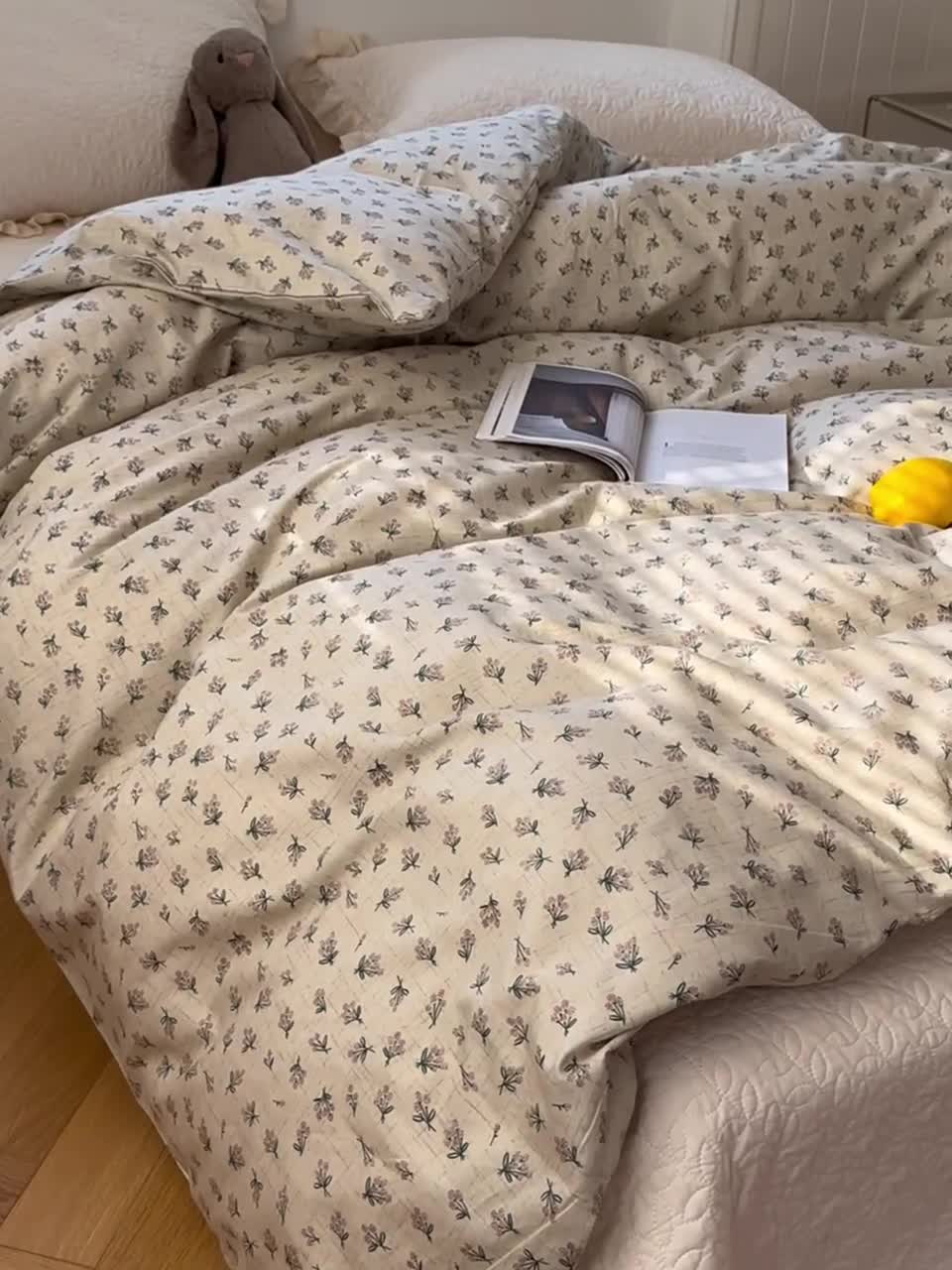 91家纺网 家纺一手货源 找家纺 洋铭区 2023新款全棉单品被套 花束小粉