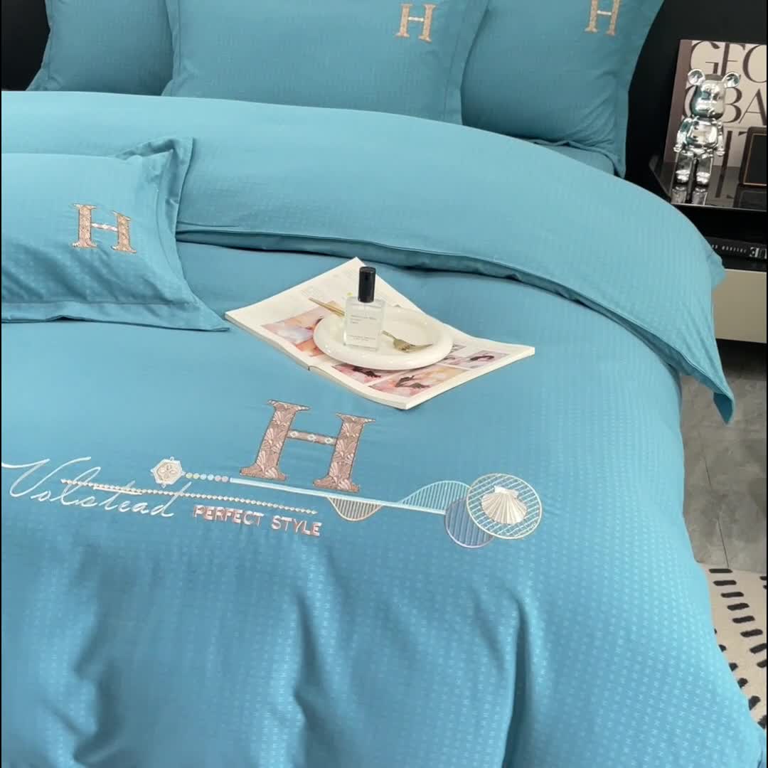 91家纺网 家纺一手货源 找家纺 靓生活 2023新款欧曼系列锦棉提花刺绣四件套 欧曼-梦之蓝