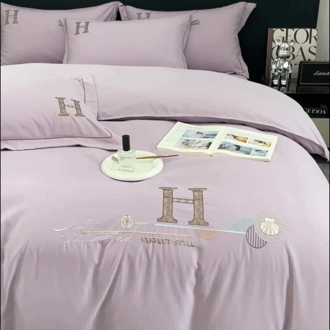 91家纺网 家纺一手货源 找家纺 靓生活 2023新款欧曼系列锦棉提花刺绣四件套 欧曼-浅紫