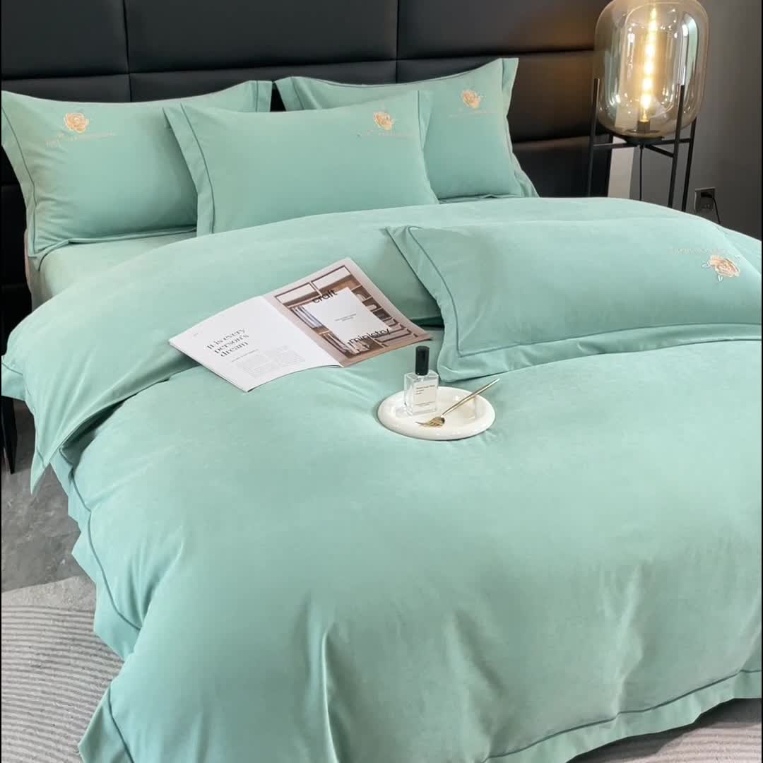 91家纺网 家纺一手货源 找家纺 靓生活 2023新款爱丽丝系列锦棉提花刺绣四件套 爱丽丝-清水绿