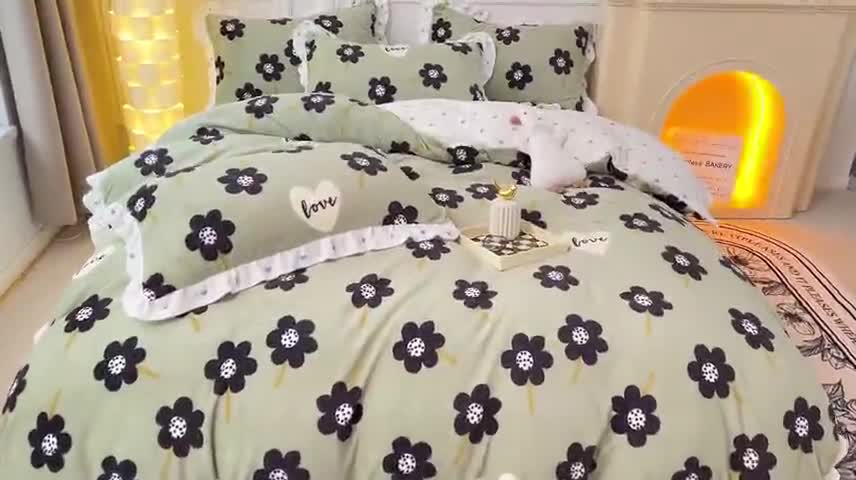 91家纺网 家纺一手货源 找家纺 梵克保罗 2024秋冬新品韩版印花牛奶绒花边款四件套 莫奈