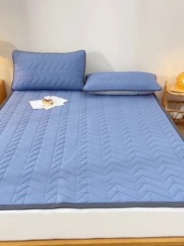 91家纺网 家纺一手货源 找家纺 梦初语 大豆纤维床垫家用薄款防滑垫被褥子宿舍学生单双人垫子  绅士蓝