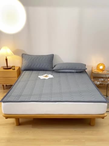 91家纺网 家纺一手货源 找家纺 梦初语 大豆纤维床垫家用薄款防滑垫被褥子宿舍学生单双人垫子  星空灰