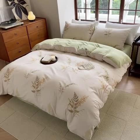 91家纺网 家纺一手货源 找家纺 优彩 2023新款全棉印花加厚磨毛四件套轻奢简约碎花 清婉