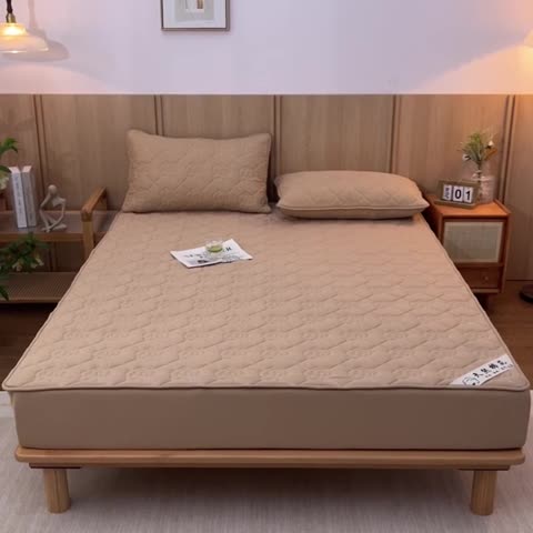 91家纺网 家纺一手货源 找家纺 鑫钰 2023新款亲肤棉夹棉新疆棉花床笠床罩床垫保护垫 棉朵-奶咖