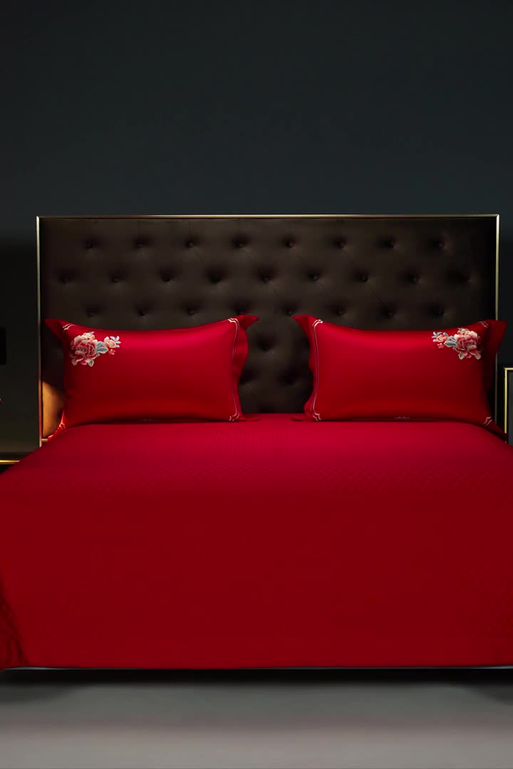 91家纺网 家纺一手货源 找家纺 美娘阁 2023年秋冬新品长绒棉刺绣系列婚庆 四件套/多件套 爱相随