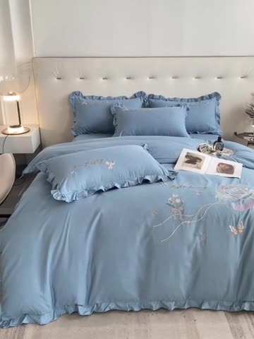 91家纺网 家纺一手货源 找家纺 艺玲 2023新款韩版亲肤磨毛刺绣蕾丝床裙床单如意系列四件套 缇娜-天空蓝