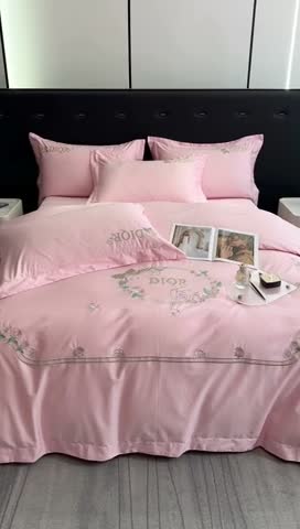 91家纺网 家纺一手货源 找家纺 秘密花园系列轻奢小香风纯棉刺绣长绒棉四件套 秘密花园-初夏粉