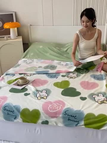 91家纺网 家纺一手货源 找家纺 金鑫汇 2023新款全棉亲肤印花隔脏睡袋 心心念念