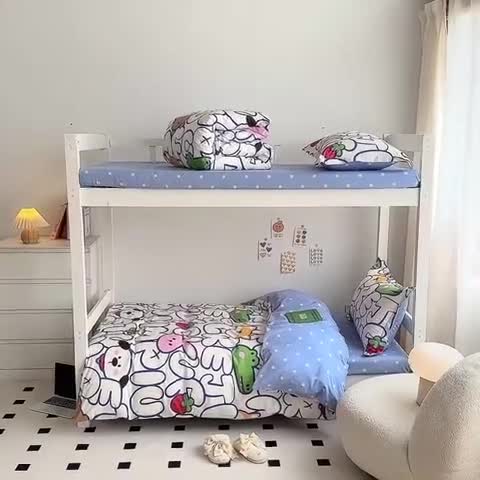 91家纺网 家纺一手货源 找家纺 金鑫汇 2023新款全棉宿舍印花三件套 字母派对