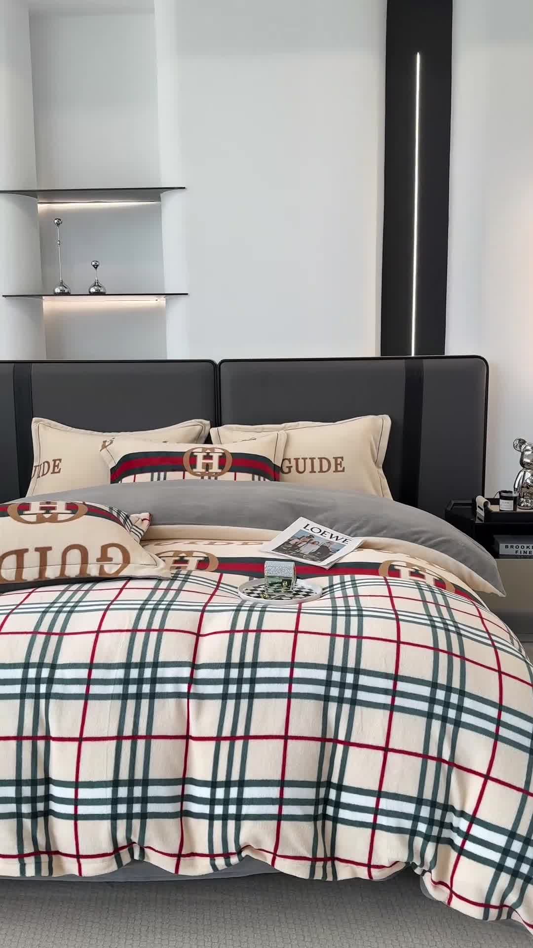 91家纺网 家纺一手货源 找家纺 耀达 2024新款轻奢加厚牛奶绒四件套 巴宝格