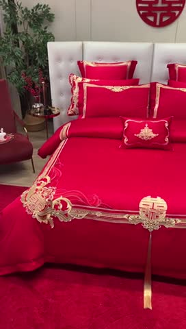 91家纺网 家纺一手货源 找家纺 宏羽纺 2023新款高支高密全棉贡缎提花婚庆套件 全棉缘定三生-金