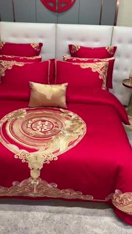 91家纺网 家纺一手货源 找家纺 宏羽纺 2023新款高支高密全棉贡缎提花婚庆套件 全棉情意绵绵-金