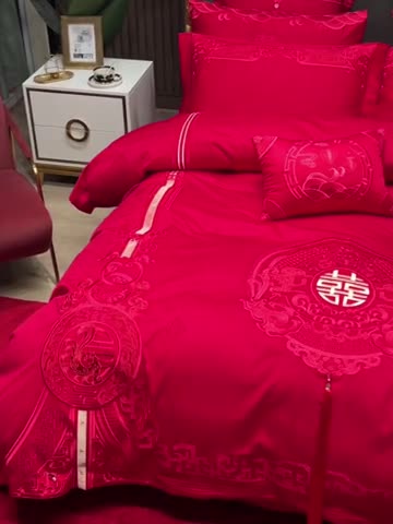 91家纺网 家纺一手货源 找家纺 宏羽纺 2023新款高支高密全棉贡缎提花婚庆套件 全棉风光大嫁-红