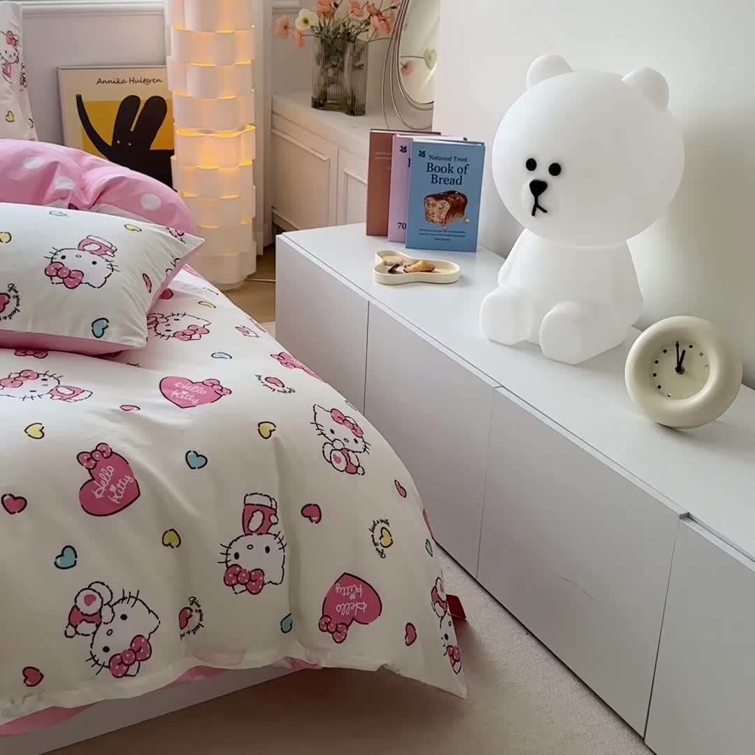 91家纺网 家纺一手货源 找家纺 爱丽丝 2024新款KT猫 三丽鸥全棉四件套套件系列 公主凯蒂