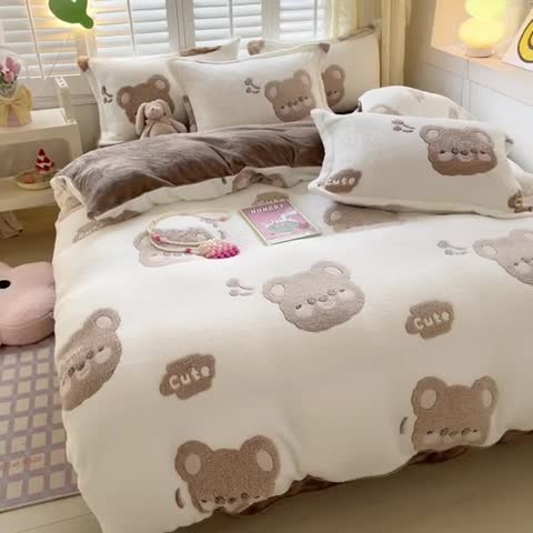 91家纺网 家纺一手货源 找家纺 川悦生活 2023新款立体雪花绒四件套 可爱熊仔
