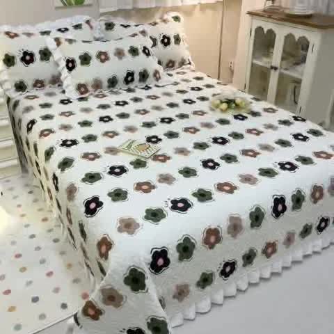 91家纺网 家纺一手货源 找家纺 沐辰家居2023新款牛奶绒印花床盖 绿意盎然