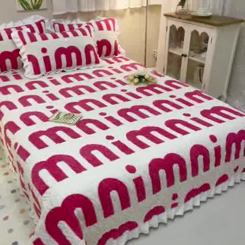 91家纺网 家纺一手货源 找家纺 沐辰家居2023新款牛奶绒印花床盖 MIN-粉