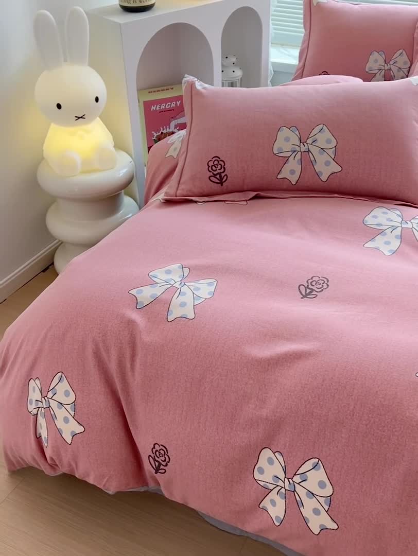 91家纺网 家纺一手货源 找家纺 棉生活 2023新款铂金全棉磨毛系列（AB版）四件套 甜美波点