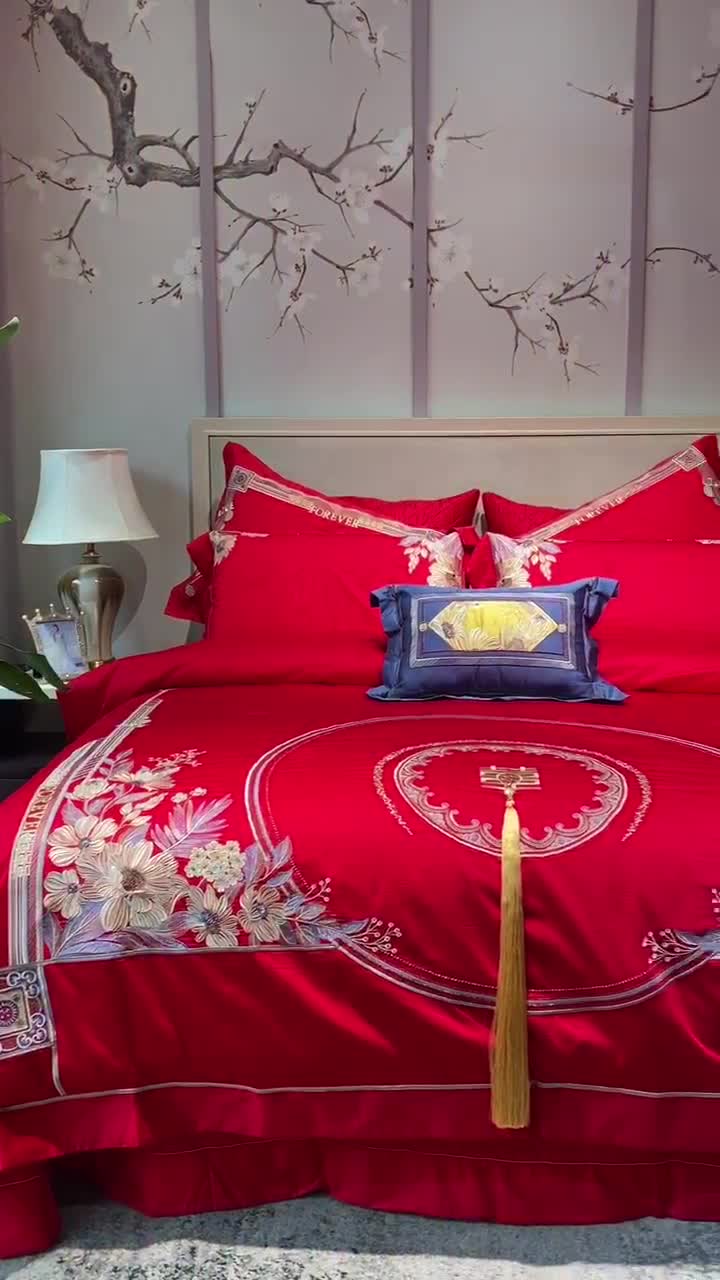 91家纺网 家纺一手货源 找家纺 爱情故事 2025新款100支婚庆四件套实拍 秘密花园