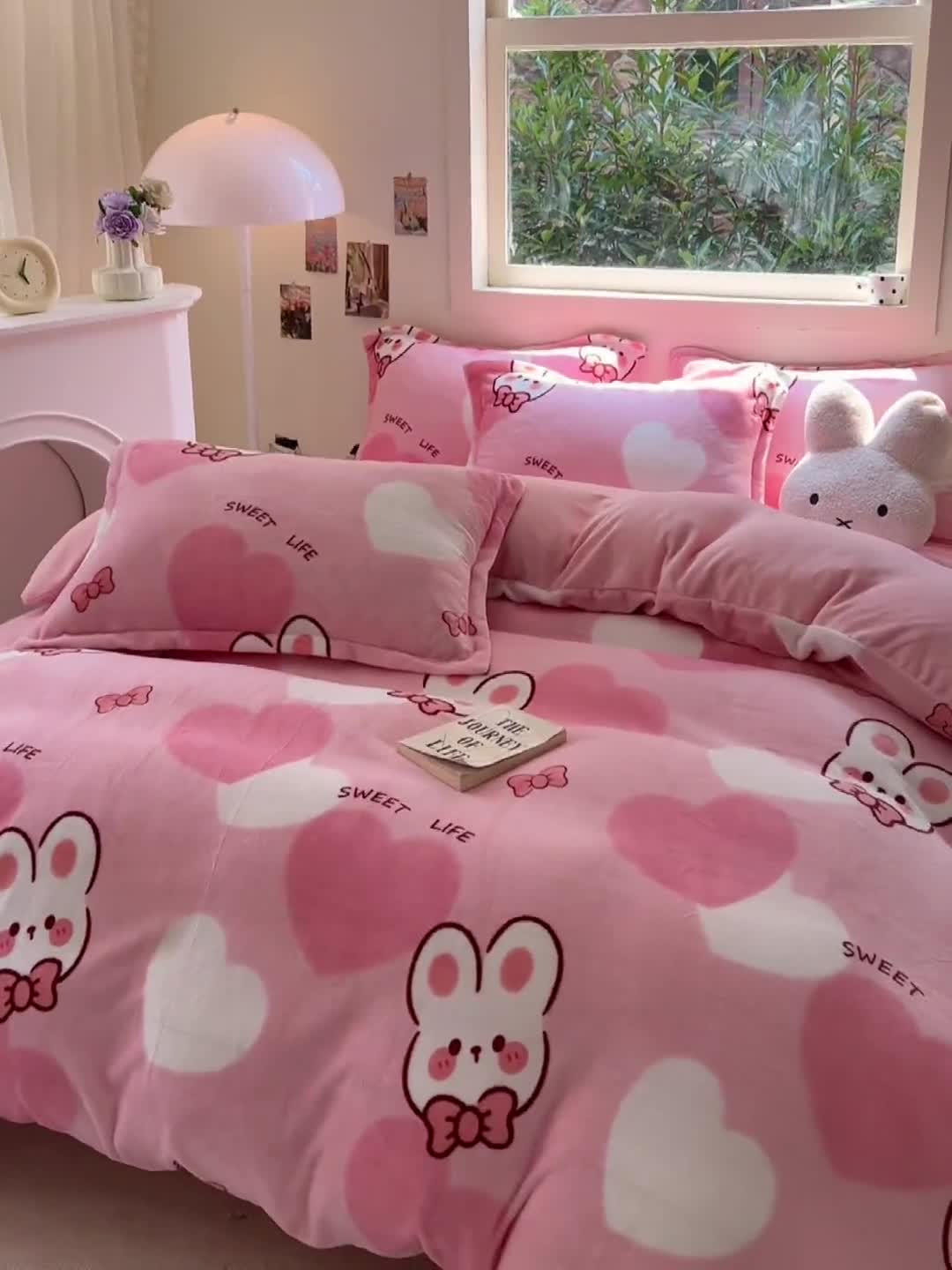 91家纺网 家纺一手货源 找家纺 慕尚 2025新款高克重加厚牛奶绒印花四件套-田园花卉系列 萌兔