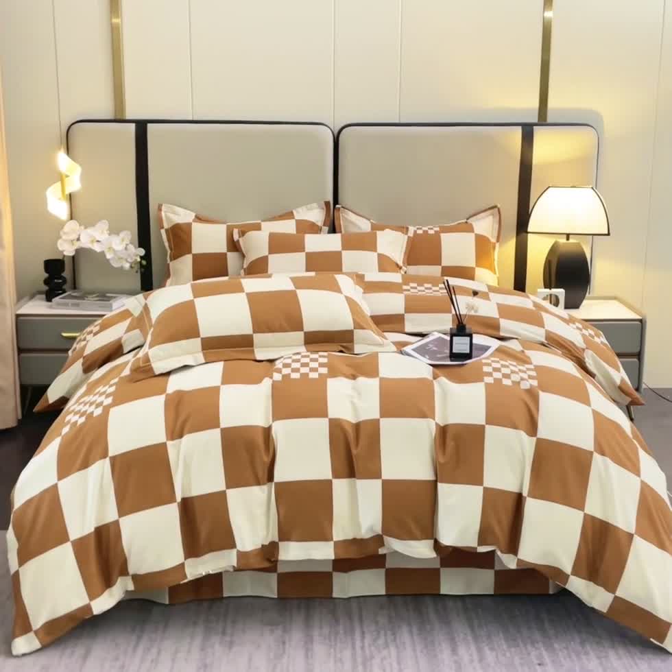 91家纺网 家纺一手货源 找家纺 晶缦 2023新款格林系列全棉活性磨毛多规格四件套 棋盘格桔