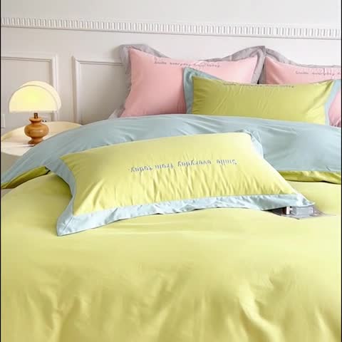 91家纺网 家纺一手货源 找家纺 嘉汀兰 2023秋冬新品60支加厚轻奢磨毛撞色绣花四件套—暮里 芥绿色