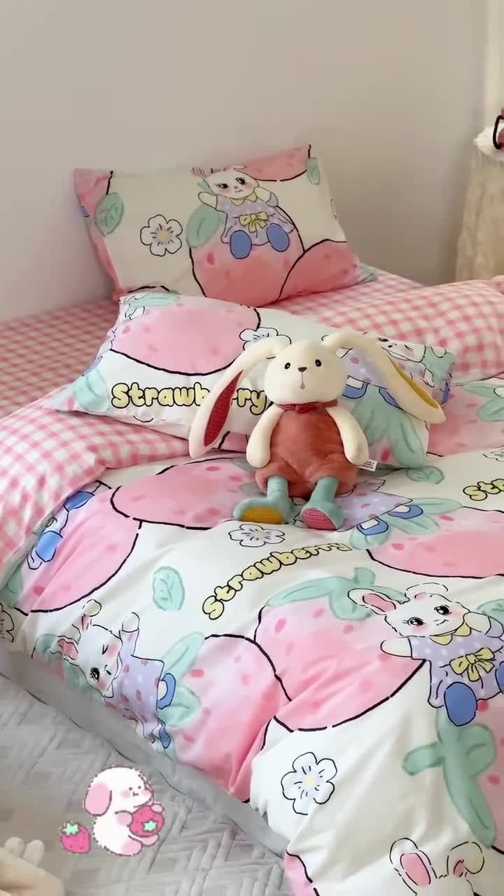 91家纺网 家纺一手货源 找家纺 宜家坊 2024新款12868全棉小清新四件套 莓莓兔