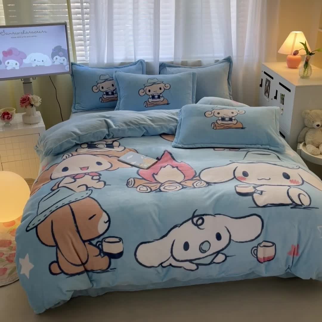 91家纺网 家纺一手货源 找家纺 金爱家 2023新款kt猫大阪加厚牛奶绒系列四件套 伙伴玉桂狗