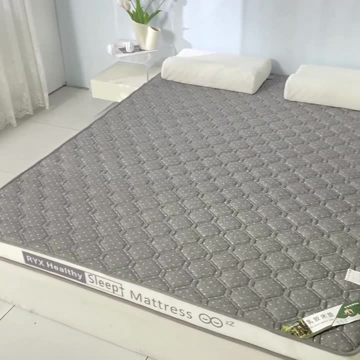 91家纺网 家纺一手货源 找家纺 缔莱  2023新款A类针织乳胶抗压记忆棉乳胶床垫-字母边款 菱形灰（白）