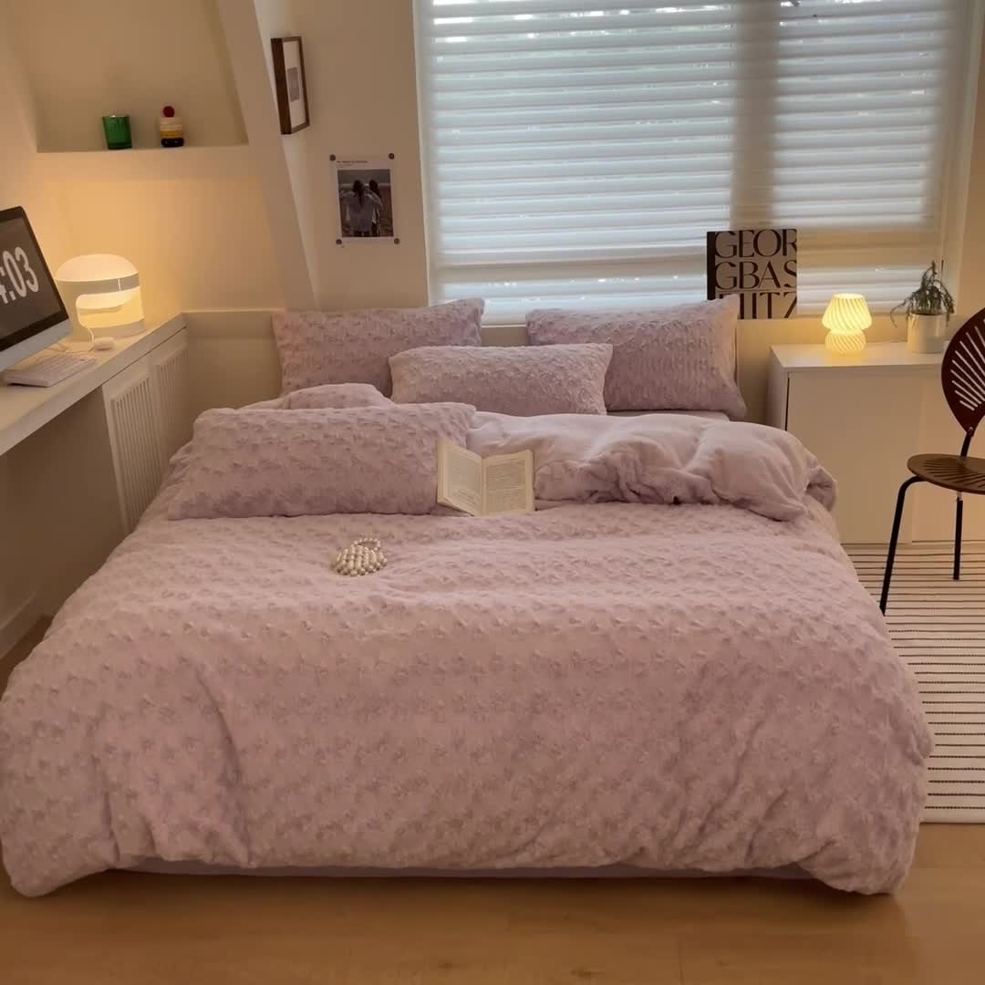 91家纺网 家纺一手货源 找家纺 澳梵 2023新款立体压花兔兔绒牛奶绒四件套 玫瑰-紫