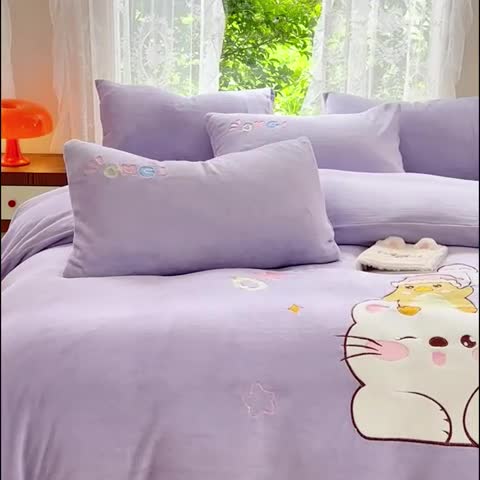 91家纺网 家纺一手货源 找家纺 米瑞娜 2024新款贴布绣牛奶绒四件套 好伙伴-紫