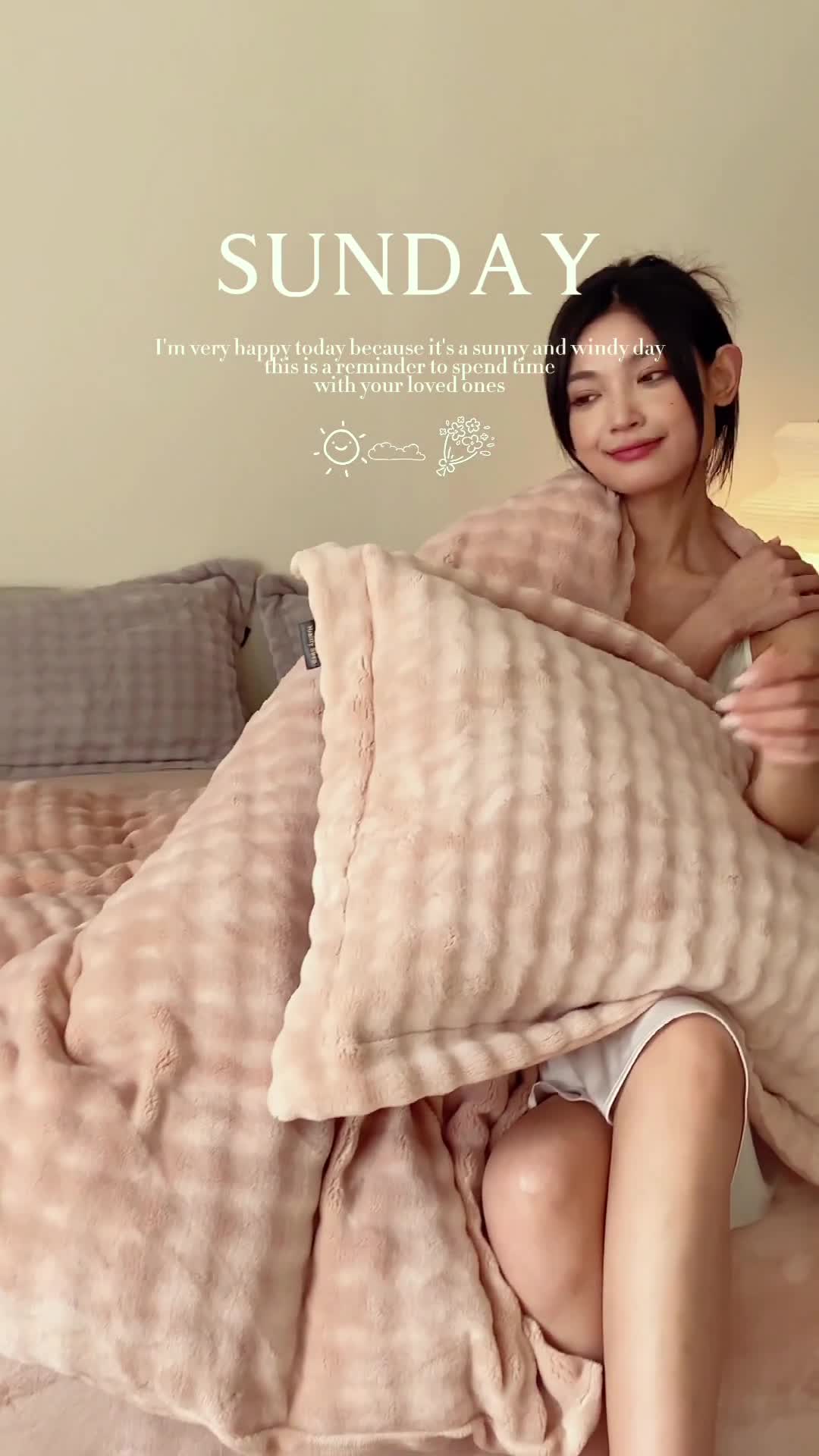 91家纺网 家纺一手货源 找家纺 佳居缘 2023新款A类兔兔绒四件套柔软亲肤绒轻奢套件 浅玉