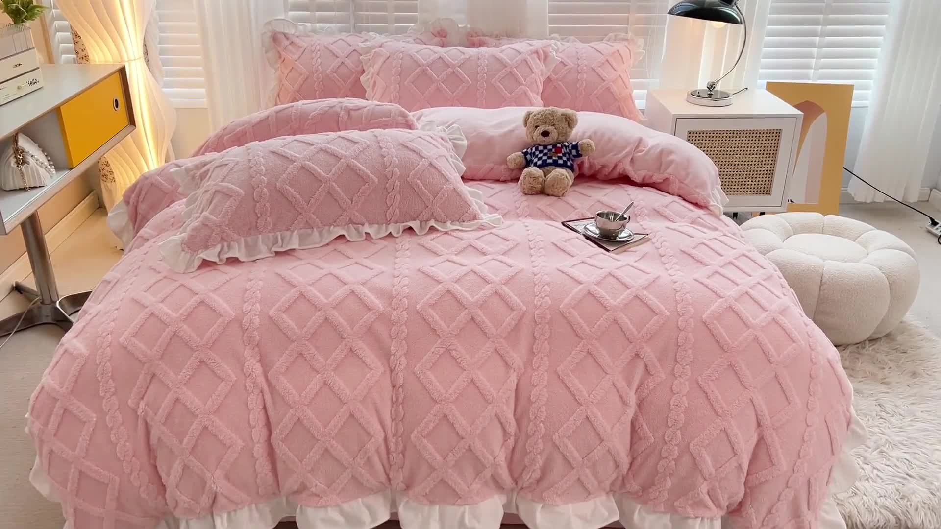 91家纺网 家纺一手货源 找家纺 澳梵 2023新款温柔梦境花梦塔芙绒韩版四件套 温柔梦境-暖粉