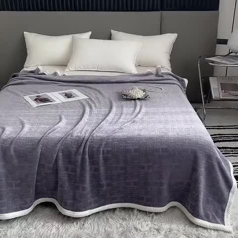 91家纺网 家纺一手货源 找家纺 小米笠 2023新款立体剪花牛奶绒毯 玄紫灰