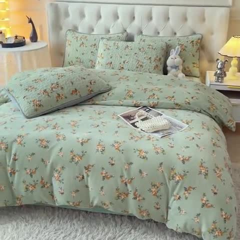 91家纺网 家纺一手货源 找家纺 梓依家纺 2023新款牛奶绒床盖款四件套 芬芳