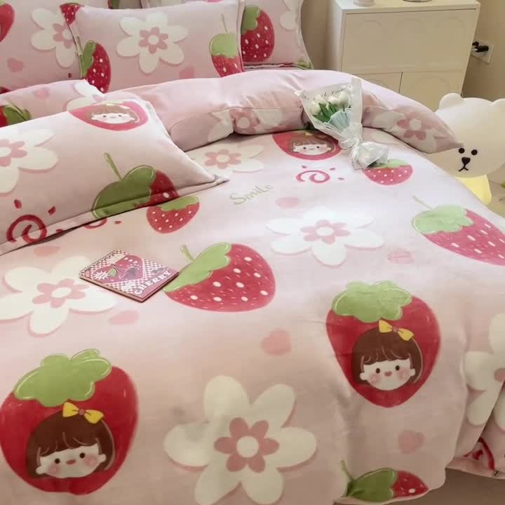 91家纺网 家纺一手货源 找家纺 眠博士 2023新款系列9印花简单款三件套 简单款单被套-草莓女孩