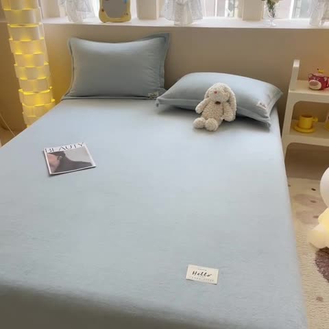 91家纺网 家纺一手货源 找家纺 857 2023新款牛奶绒床笠 水蓝