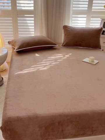 91家纺网 家纺一手货源 找家纺 857 2023新款牛奶绒床笠 咖色