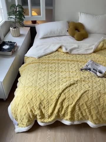 91家纺网 家纺一手货源 找家纺 欧邦 新款爆款AB版加厚提花塔芙绒羊羔绒毛毯 柠檬黄