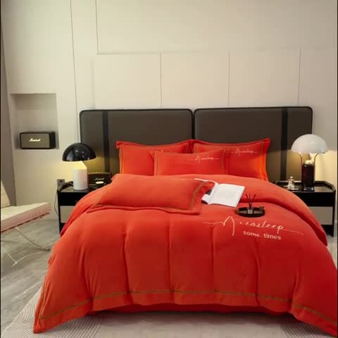 91家纺网 家纺一手货源 找家纺 露梦 2025新款高克重牛奶绒刺绣四件套-赫本 赫本-玛仕橘