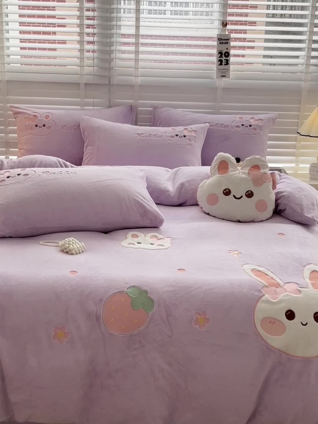 91家纺网 家纺一手货源 找家纺 娜娜 2023新款牛奶绒毛巾绣套件 萌萌兔-浅紫