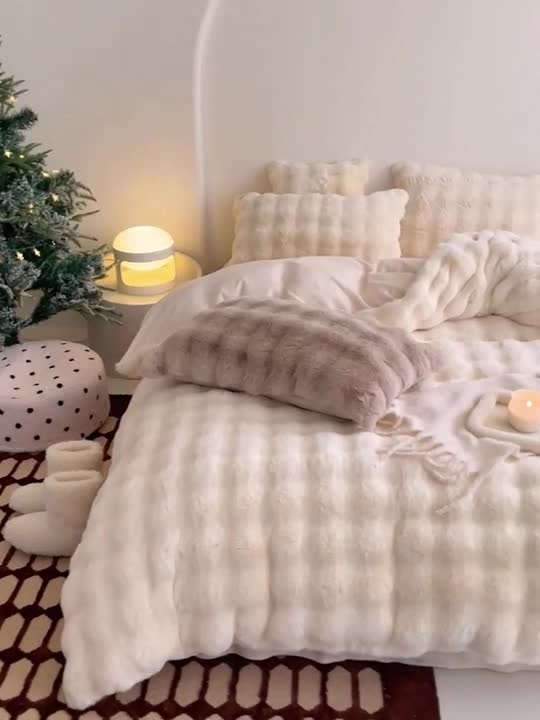 91家纺网 家纺一手货源 找家纺 潘朵拉 2023新款爆款兔毛大泡泡四件套 大泡泡米白