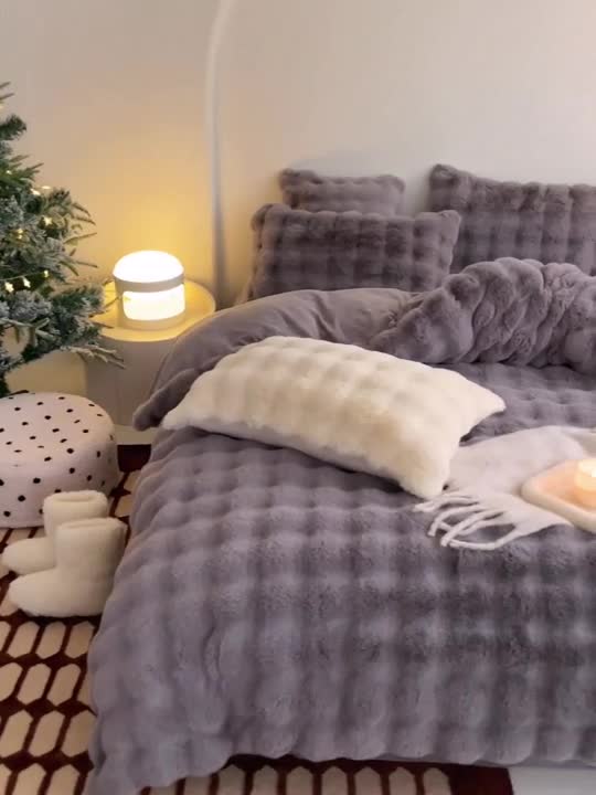 91家纺网 家纺一手货源 找家纺 潘朵拉 2023新款爆款兔毛大泡泡四件套 大泡泡浅灰