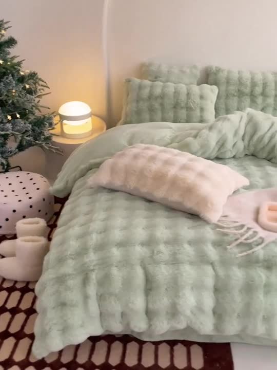 91家纺网 家纺一手货源 找家纺 潘朵拉 2023新款爆款兔毛大泡泡四件套 大泡泡浅绿