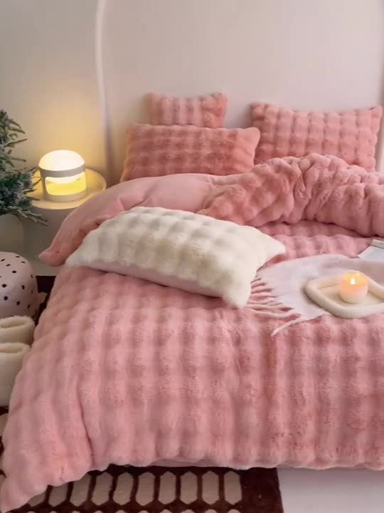 91家纺网 家纺一手货源 找家纺 潘朵拉 2023新款爆款兔毛大泡泡四件套 大泡泡蔷薇粉玉