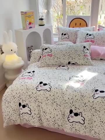 91家纺网 家纺一手货源 找家纺 包小包 2023直播爆款220g高克重印花小清新牛奶绒四件套 星星狗狗