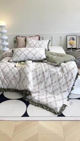 91家纺网 家纺一手货源 找家纺 安莱生活 2023秋冬新品有氧双层纱法式一体蚕丝被抗菌被 秘密花园