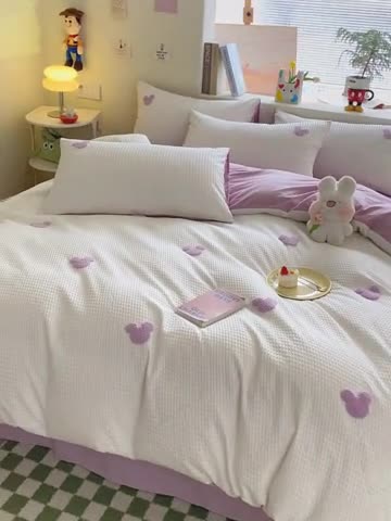 91家纺网 家纺一手货源 找家纺 眠帛家居 2024新款华夫格迪士尼米奇毛巾绣系列 米奇浅紫