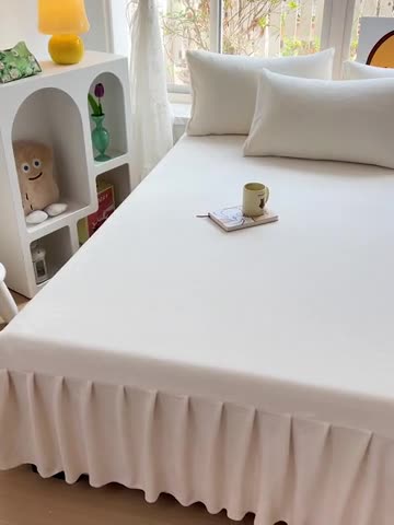 91家纺网 家纺一手货源 找家纺 极梦家纺（支持定制） 2025新款纯色高克重韩版牛奶绒单床裙三件套 牛奶白